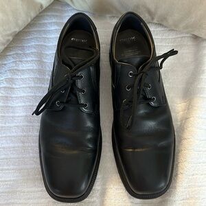 Gorgeous Boys’ Federico Genuine Leather Geox Dress Shoes - Size 40 or 7 Medium